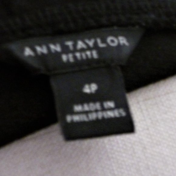 Ann Taylor 4P Black Dress with Ruffle Collar - Picture 4 of 4